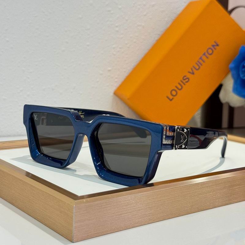 Louis Vuitton Sunglasses ID:20260319-243